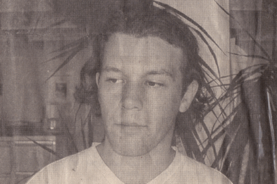 La jeune plume à l’encre noire